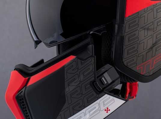 Купити Мотошолом MT Streetfighter SV S Totem B15 Matt Red ECE2206
